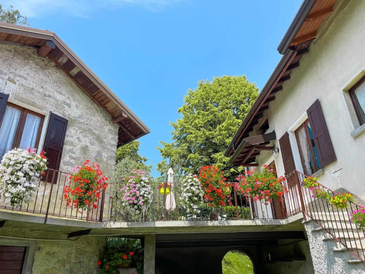 Appartamento Tivano Balcone Con Vista Lago Bellagio Exterior photo