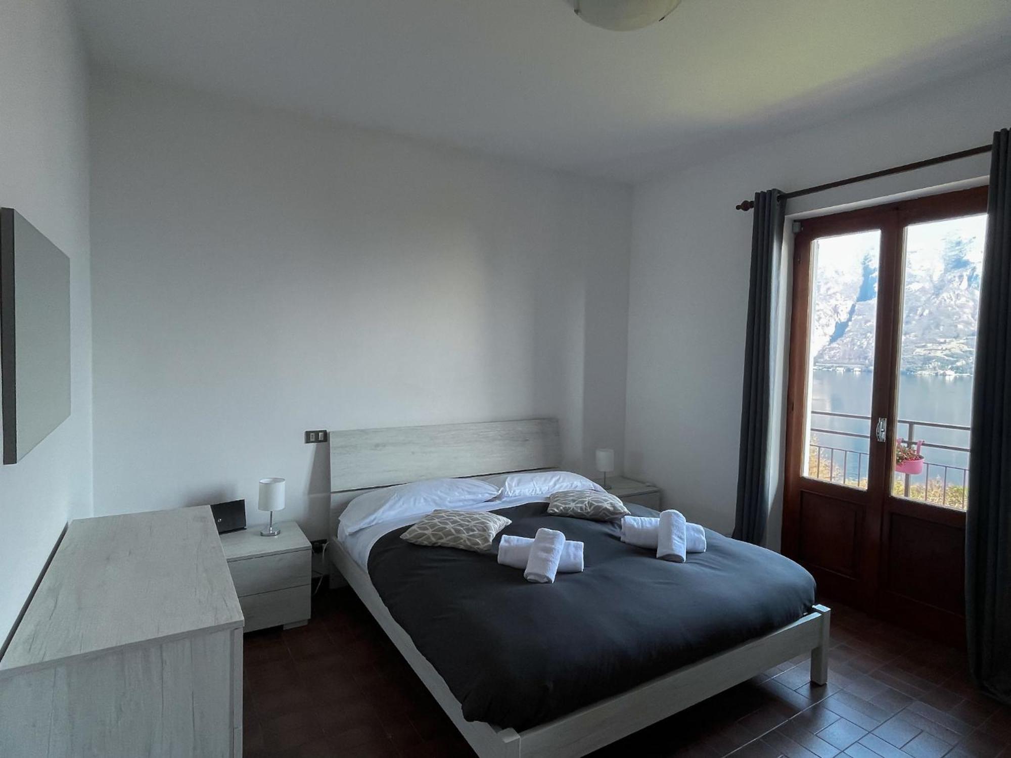 Appartamento Tivano Balcone Con Vista Lago Bellagio Exterior photo